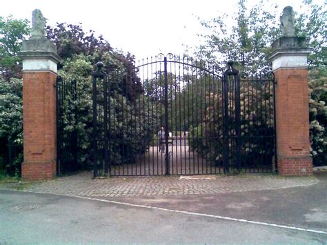 Metal Gates Kew Gardens Hill